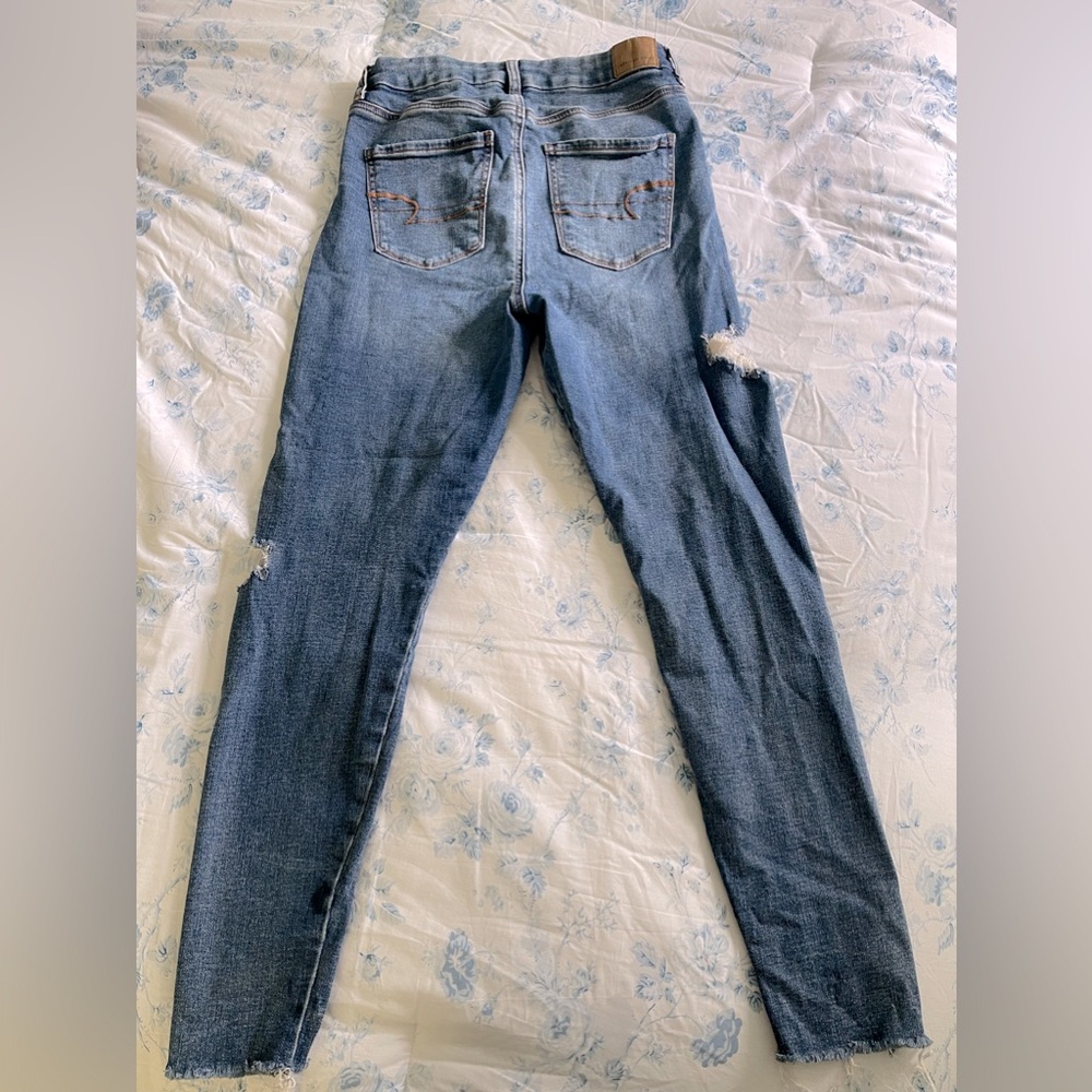 8 Short AEO Curvy Super High-Rise Jegging
